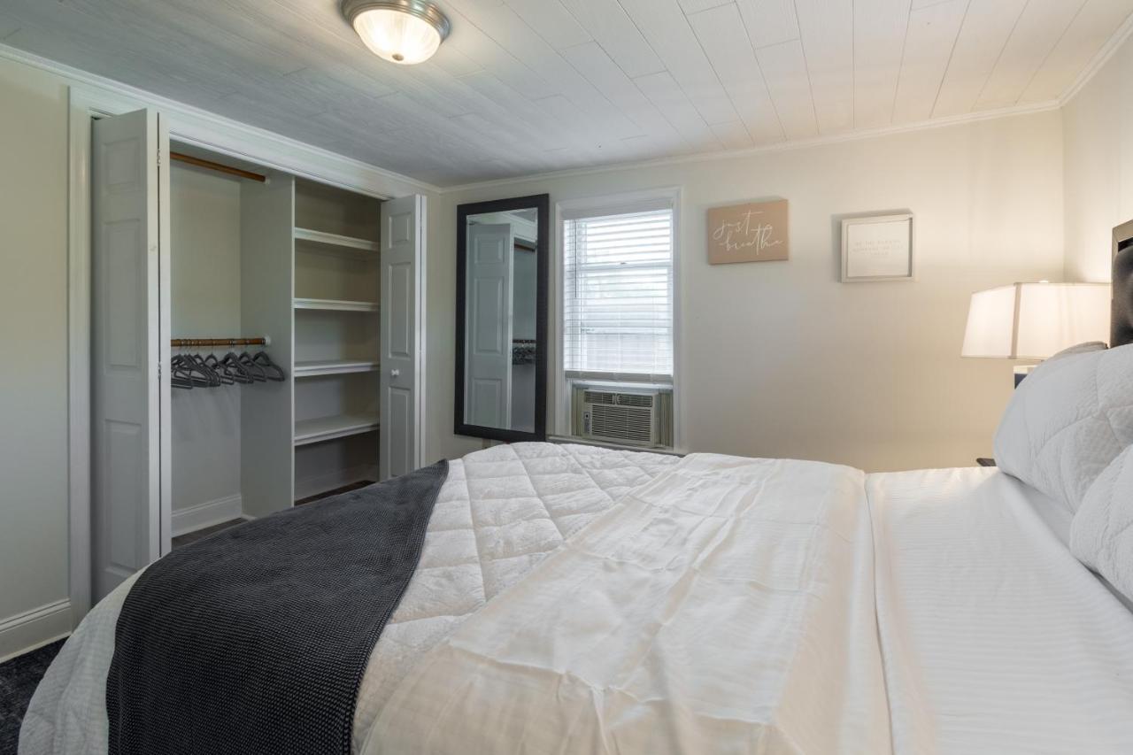 Luxurious Retreat, Parking, Restaurants, Near New Hope, 1Mile Delaware River แลมเบิร์ตวิลล์ ภายนอก รูปภาพ